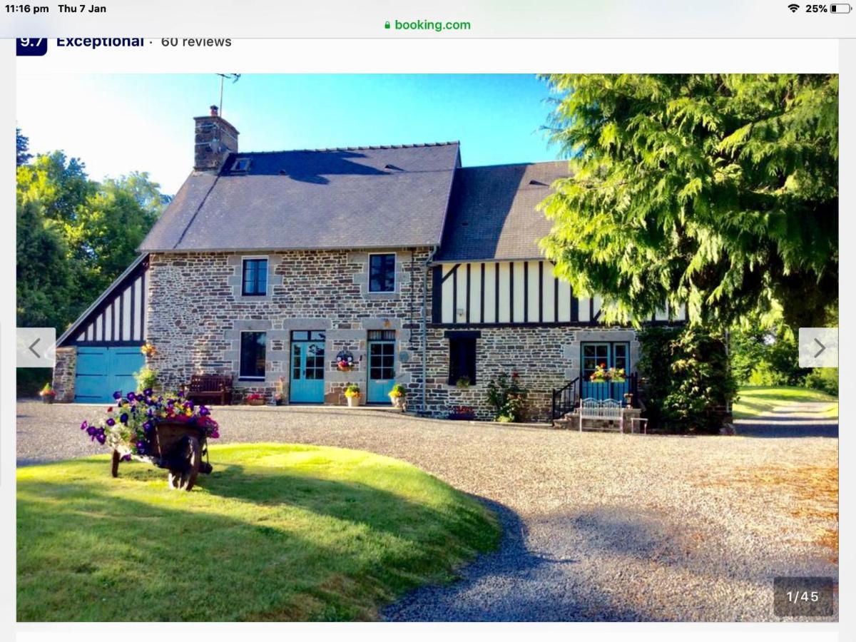Maison Mai Or La Petite Maison Mai Or La Petite Grange Or All Three La Chapelle-Urée Екстериор снимка
